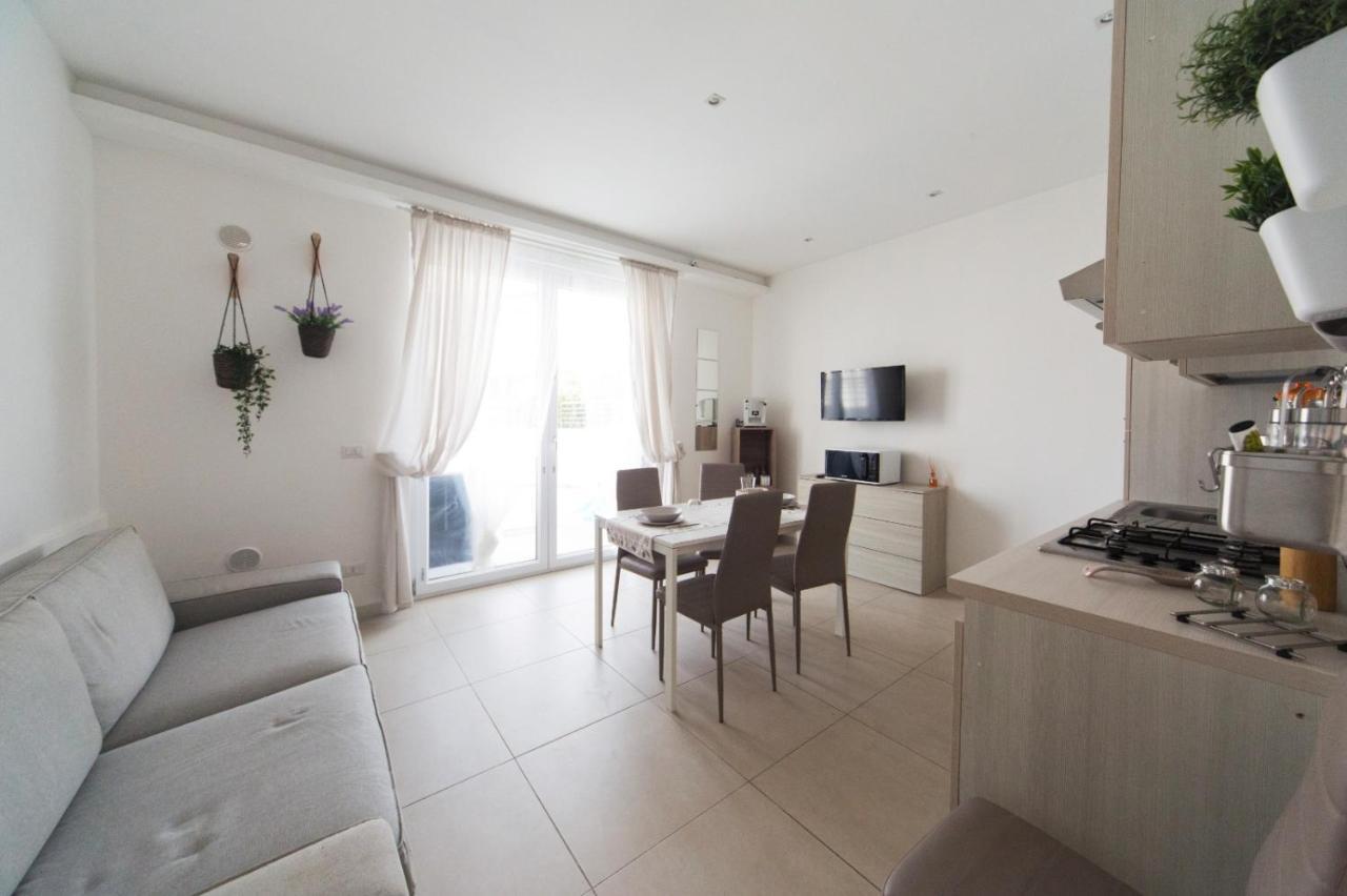 Slow Chic Apartment Ganzirri Messina Esterno foto